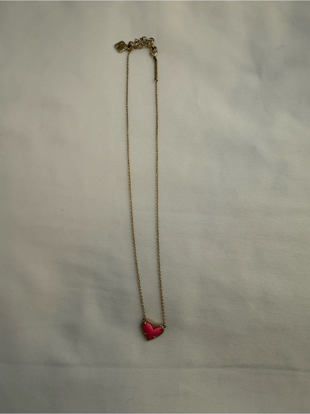 Kendra Scott Heart Necklace Gold Chain Necklace with Pink Heart Pendant